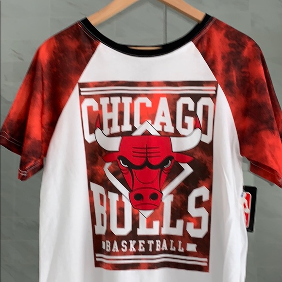 Chicago Bulls T-shirt | NBA - Picture 4 of 5
